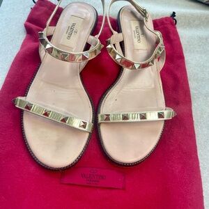 Valentino Women's Gravani Rockstud Sandals size 37